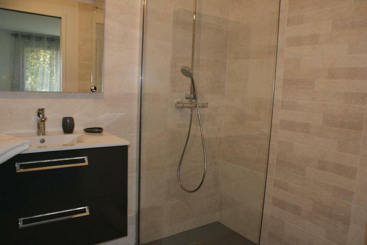 Aux Agapanthes Bed & Breakfast Pluherlin Екстериор снимка