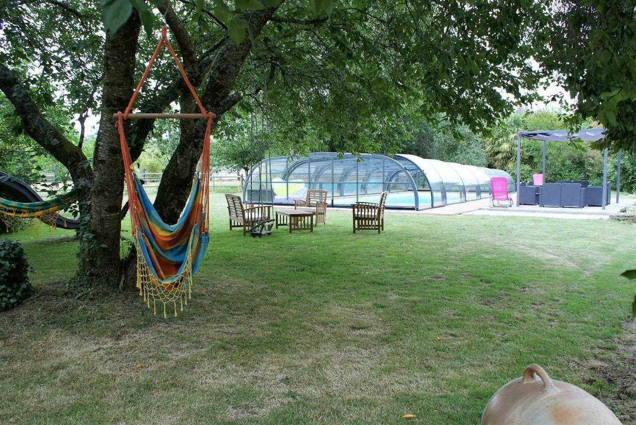 Aux Agapanthes Bed & Breakfast Pluherlin Екстериор снимка